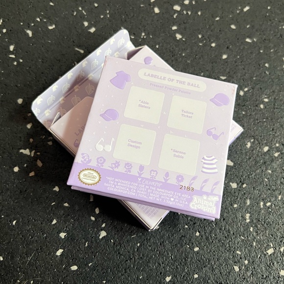 COLOURPOP X ANIMAL CROSSING | LABELLE OF THE BALL | Pressed Powder Palette - Picture 12 of 16